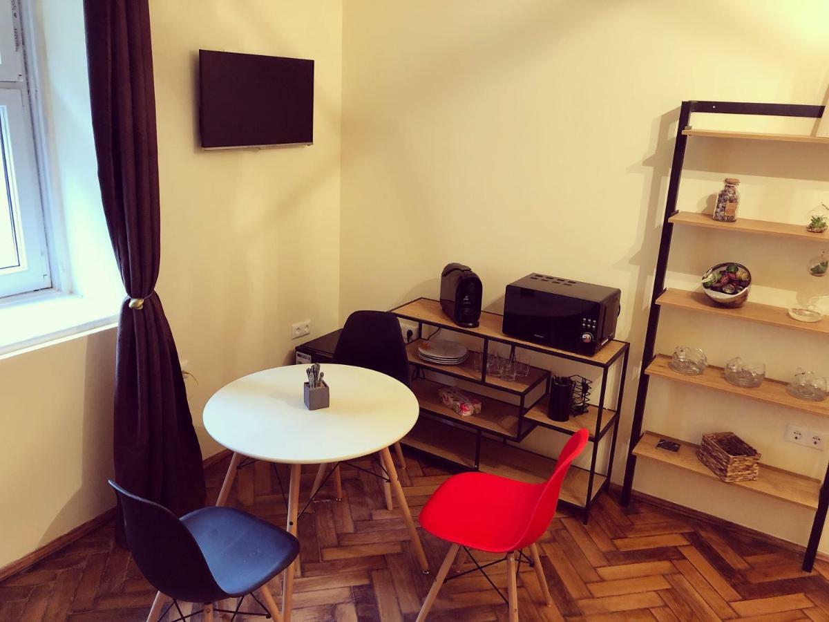 Studio Gh. Lazar Apartman Nagyszeben Kültér fotó